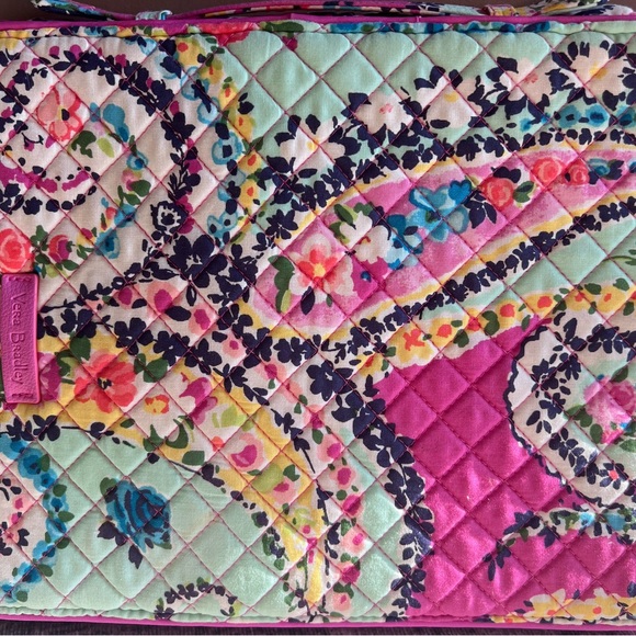 ‼️Vera Bradley Tablet Organizer‼️ - Picture 7 of 7